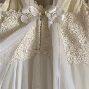 Vintage wedding gown Chiffon and lace